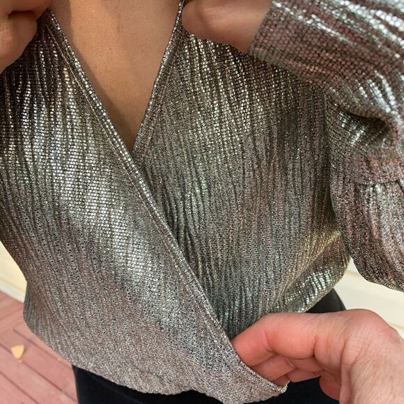 Zara silver metallic long-sleeved V-overlap front blouse, bell elastic cuffs, S - Picture 9 of 11